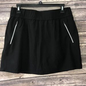 Kyodan black golf/tennis skort! Size L.